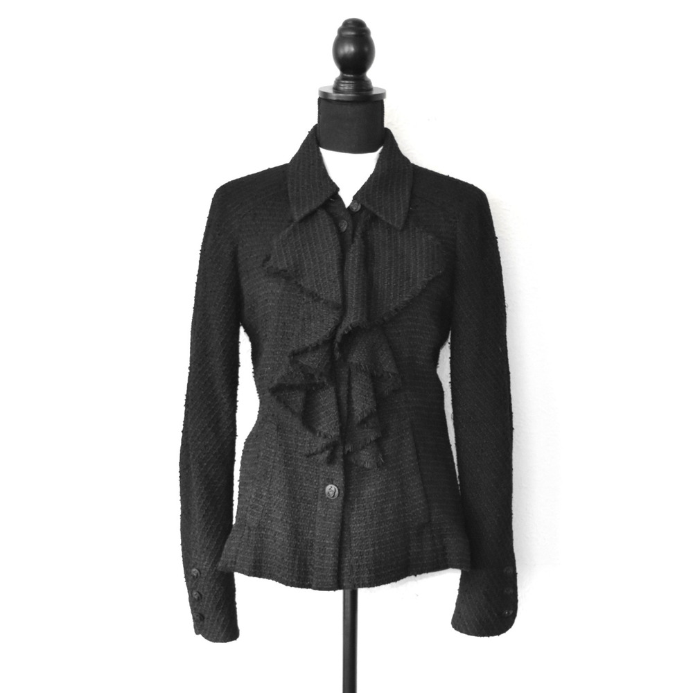 B00 Auth CHANEL 09P Black Tweed Fringe Front Detail Logo Buttons Jacket Size 38